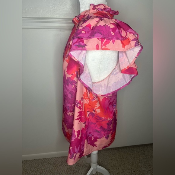 Entro Pink Ruffled Cap Sleeve Blouse size L - Picture 5 of 10